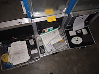 Lot 178 - koffers met testtoestellen. 3 stuks - afbeelding 1 van  7