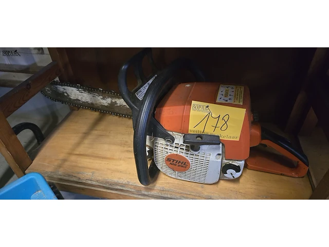 Lot 178 - motor kettingzaag stihl ms 290 37 cm - afbeelding 1 van  3
