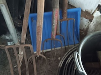 Lot 179 - lot tuinmateriaal - afbeelding 2 van  5