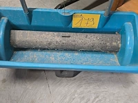 Lot 179 - zaai/strooi wagen gardena 55 cm - afbeelding 2 van  3