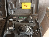 Lot 18 - accu haakse slagschroevendraaier - afbeelding 1 van  3