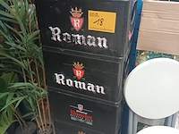 Lot 18 - bakken leeggoed. 5 stuks - afbeelding 1 van  3