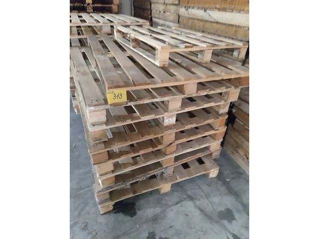 Lot 18 - diverse houten palletten - 55 stuks - afbeelding 2 van  2