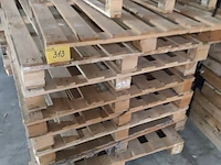 Lot 18 - diverse houten palletten - 55 stuks - afbeelding 2 van  2