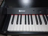 Lot 18 - elektronische piano shubert - afbeelding 2 van  7