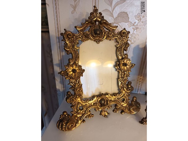 Lot 18 - fotokaders in koper. 3 stuks - afbeelding 2 van  4