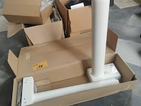 Lot 18 - ikea elektrische tafelpoten - afbeelding 1 van  3