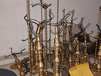 Lot 18 - juwelen statieven. 37 stuks - afbeelding 2 van  3