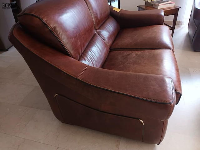Lot 18 - lederen sofa - afbeelding 3 van  5
