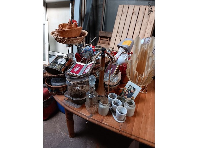 Lot 18 - lot deco materiaal - afbeelding 1 van  5