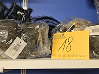 Lot 18 - lot griezel decoratie ong 10 stuks - afbeelding 3 van  6