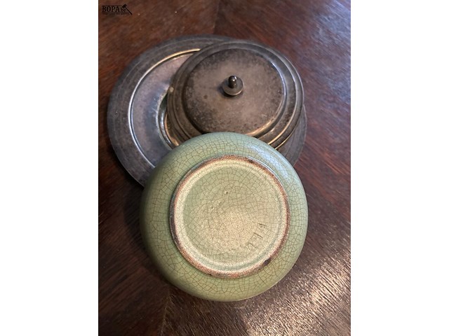 Lot 18 - lot verzilverde voorwerpen, potje met deksel, 4 stuks - afbeelding 4 van  4