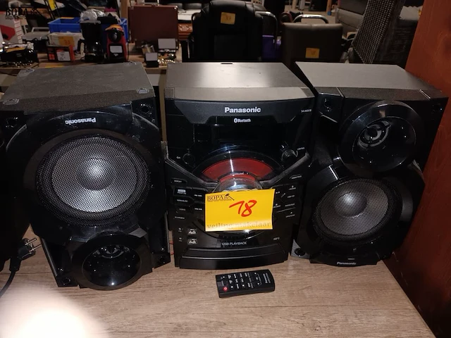 Lot 18 - muziekinstallatie panasonic - afbeelding 1 van  3