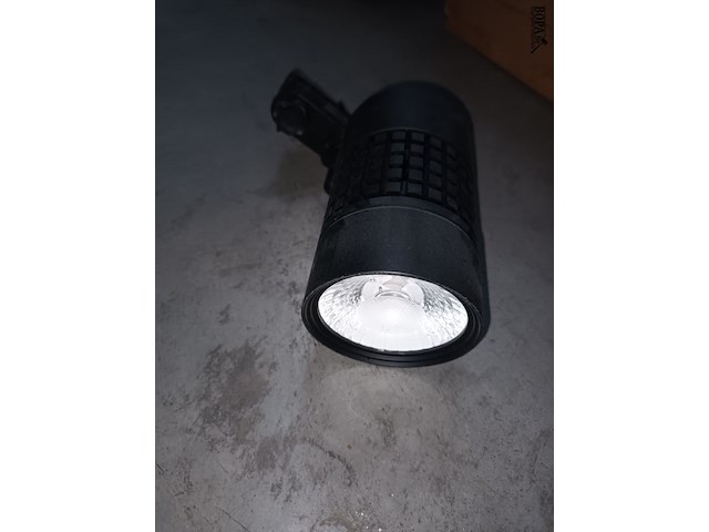 Lot 18 - spots teco. 33 stuks - afbeelding 3 van  3