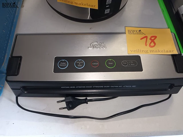 Lot 18 - vacuümmachine solis - afbeelding 1 van  4