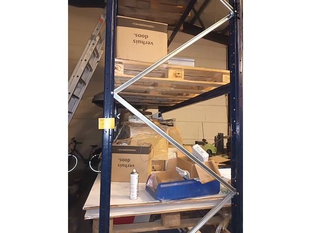 Lot 180 - blauw magazijnrek. 2 stuks - afbeelding 2 van  4