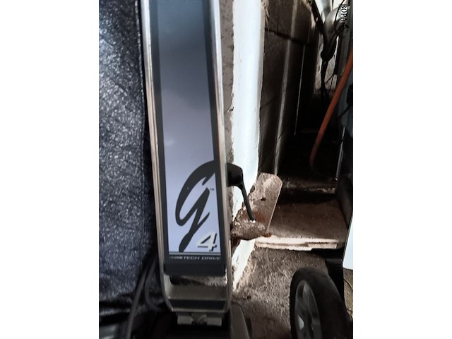 Lot 180 - kirby stofzuiger - afbeelding 3 van  4