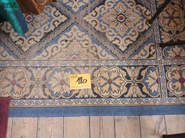 Lot 180 - vloertapijt. 3 stuks - afbeelding 5 van  5