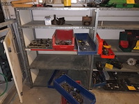 Lot 181 - grijs laag magazijnrek - afbeelding 3 van  3