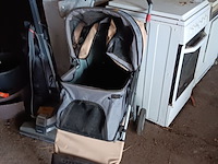 Lot 181 - kinderwagen - afbeelding 1 van  3