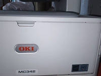 Lot 181 - kleurenprinter oki - afbeelding 4 van  4
