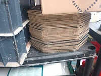 Lot 181 - lot verpakkingsmateriaal - afbeelding 4 van  7