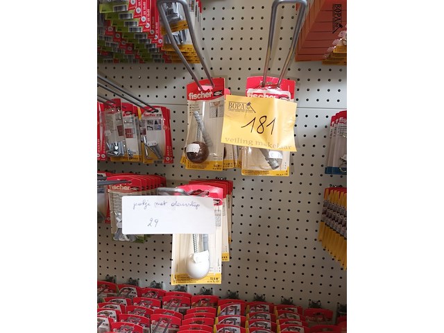 Lot 181 - pluggen en deurstoppen - afbeelding 5 van  6