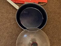 Lot 181 - set spiegel, dienblad en pan kabe, 3 stuks - afbeelding 4 van  4