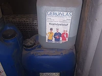 Lot 182 - garage producten. 4 stuks - afbeelding 3 van  3