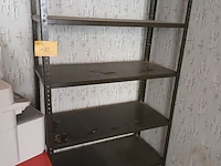 Lot 182 - metalen rek - afbeelding 1 van  3