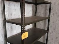Lot 182 - metalen rek - afbeelding 2 van  3