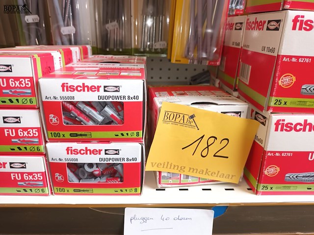 Lot 182 - pluggen en slagpluggen - afbeelding 2 van  4