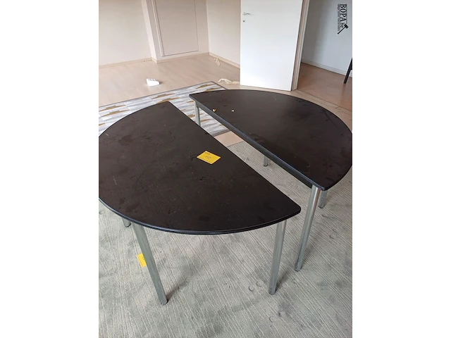 Lot 182 - ronde tafel - afbeelding 3 van  3