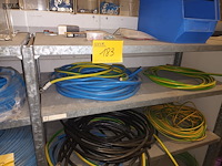 Lot 183 - grijs laag magazijnrek - afbeelding 1 van  3