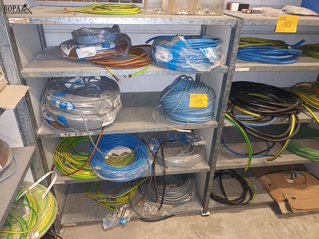 Lot 183 - grijs laag magazijnrek - afbeelding 3 van  3