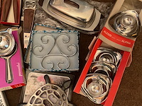 Lot 183 - set keukengerei, allerlei - afbeelding 5 van  5