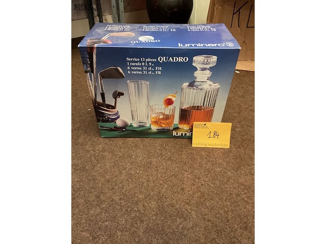 Lot 184 - set quadro glazen, kan en tumbler, 13 stuks - afbeelding 1 van  3