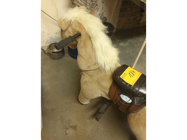 Lot 184 - speelgoed paard - afbeelding 2 van  4