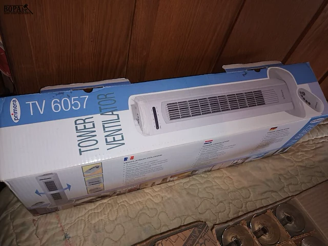 Lot 184 - toren ventilator - afbeelding 2 van  3