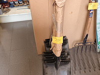 Lot 184 - zwarte schoppen. 11 stuks - afbeelding 1 van  3