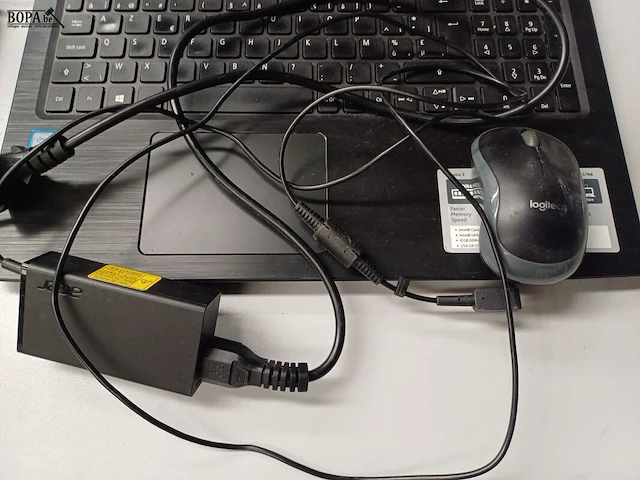 Lot 185 - acer laptop, muis, lader (h) - afbeelding 5 van  5