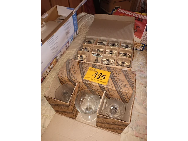 Lot 185 - bierglazen. 2 dozen - afbeelding 1 van  3