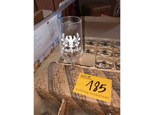 Lot 185 - bierglazen. 2 dozen - afbeelding 2 van  3