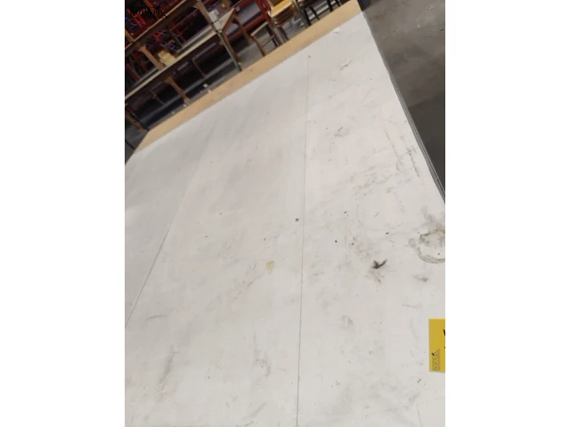 Lot 185 - werktafel - afbeelding 3 van  3