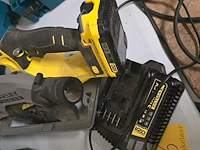 Lot 186 - accu bandcirkelzaag stanley fatmax 18v met lader sfmcs500 - afbeelding 1 van  3