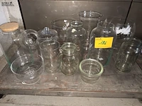 Lot 186 - glazen vazen en potten. 14 stuks