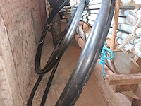 Lot 186 - metalen en kunststof irrigatiebuizen - afbeelding 4 van  5