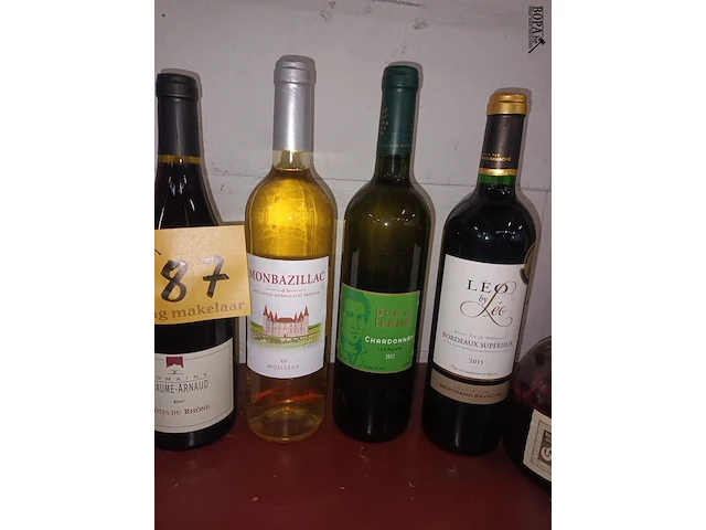 Lot 187 - flessen wijn en alcoholische drank. 8 stuks - afbeelding 3 van  4