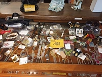 Lot 188 - lot juwelen - afbeelding 1 van  4