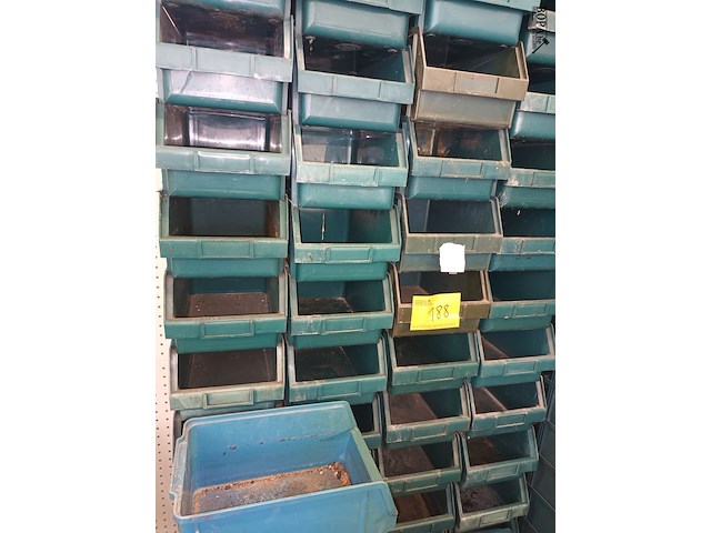 Lot 188 - sorteerbakjes. 50 stuks - afbeelding 1 van  4